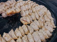 -黄阿姨锅贴大王(万航渡路店)