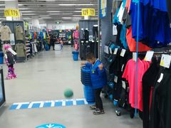 -迪卡侬(观山店)