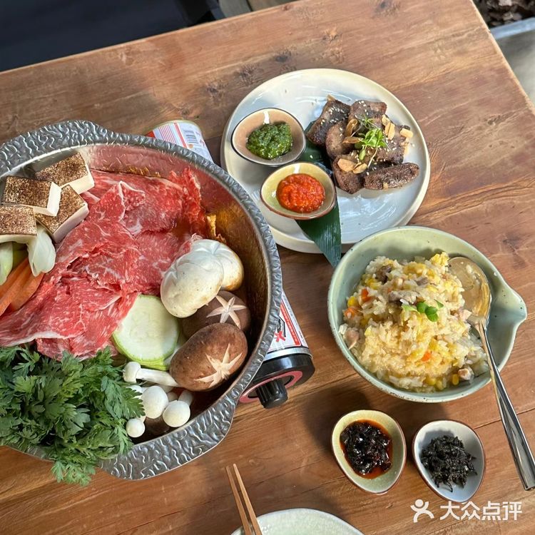 谁能拒绝这家温馨的料理店，好吃拍照也出片。