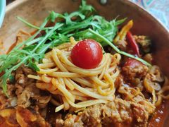 牛肉辣油意面-I HOLIC艾豪丽披萨(KKone店)