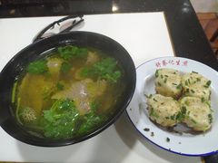 -舒蔡记生煎菜饭(云南中路店)