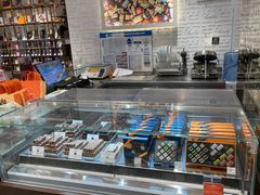 -VENCHI 闻绮(北京国贸商城店)