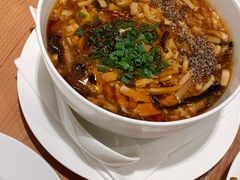 酸辣汤-鼎泰丰(德基广场店)