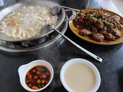 -老来福·非遗酸汤兔(凯旋路店)