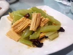 -听涛雅苑百味饺子老家菜馆
