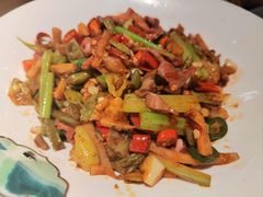 酸辣鸡胗-小六汤包(万和城店)