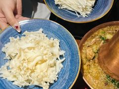 -雀舞云南菜(天津天河城购物中心店)