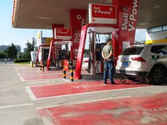 -壳牌华苑加油站