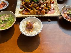 -谢老五跷脚牛肉·非遗传承店