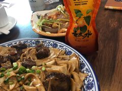 -壹阁胡羊焖饼(特色小吃街店)