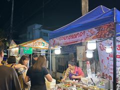 -周日夜市