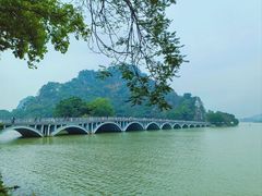 -星湖旅游景区七星岩