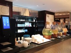 -怡咖啡海鲜自助餐厅(浦东香格里拉店)