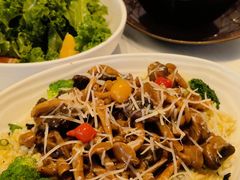 -马克西姆俄罗斯餐厅(通亚街店)