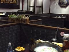 -宽板凳老灶火锅(南礼士路店)