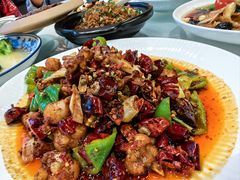 蒜苗回锅肉-芙蓉凰花园酒楼