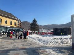 -中旅松花湖滑雪场