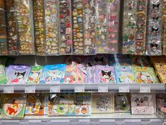 -KKV(上海月星环球港主力店)