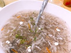 -侬佳蒸菜馆(听潮店)