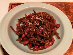 -红樱桃·欢乐餐厅(太原里店)