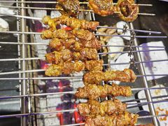 -黑门烤肉