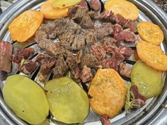 -啊美丽炭火烤肉(滑翔一店)