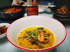 -饭怕鱼·黄焖鲟龙鱼(湖大店)