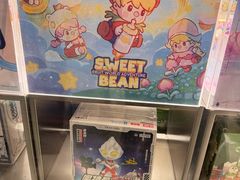 -泡泡玛特POPMART (北京超极合生汇店)