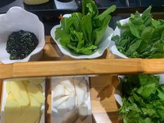 -野菌皇海景野生菌火锅(滨海大道店)