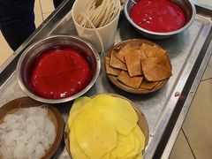 -黄潇洒老火锅(九眼桥宏济巷店)