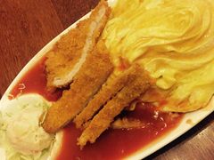 -玛格萝妮比萨屋(四平店)