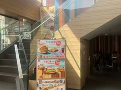 -麦当劳(乳山路店)