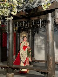 -城市花园婚纱摄影