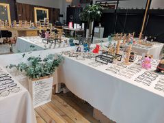 -肆兮眼镜·蔡司·徕卡战略合作店(大坪店)