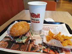 -The Habit Burger Grill 哈比特汉堡(复兴soho店)