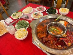 -山城年华老火锅(玉林店)