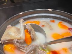 -羽鸽集·乳鸽专门店·地道顺德菜(岭南站店)