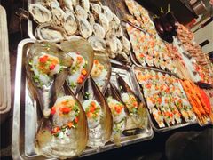 -吴山路夜市