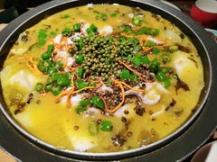 -山城外·非遗酸菜鱼(蜀都万达店)