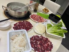 -黑山牛肉汤火锅(花城汇店)