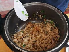 -光头仔烧鸡牛杂店