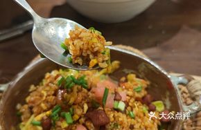 Guizhou Crispy Pork Rind Guailu Rice