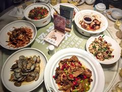 -梁家大院•农家菜(昆山会展中心店)