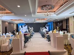 -大连星海皇冠假日酒店