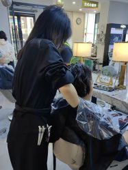 -MONE美发沙龙