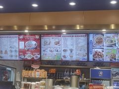 -西部马华清真兰州牛肉面·烧烤夜市(三里河店)