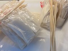 -辣八香新疆孜然串烤火锅(环球港店)