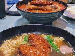 番茄汤底鸡翼出前一丁-华嫂冰室(尖沙咀店)