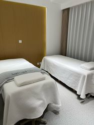 -康美贞·痘肌养护管理中心