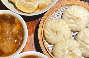 Braised Pork Wrapped in Leaves